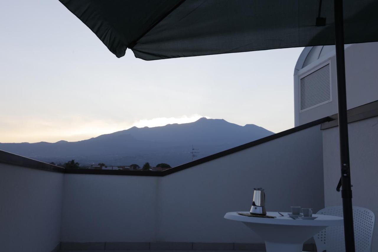 里波斯托Path House - Etna & Sea View公寓式酒店 外观 照片
